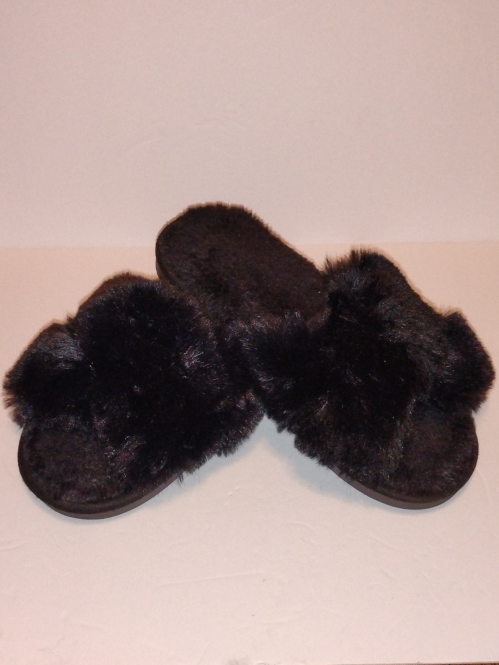 Z-033 Black Faux Fur Slide Slippers for Women with Criss Cross Band